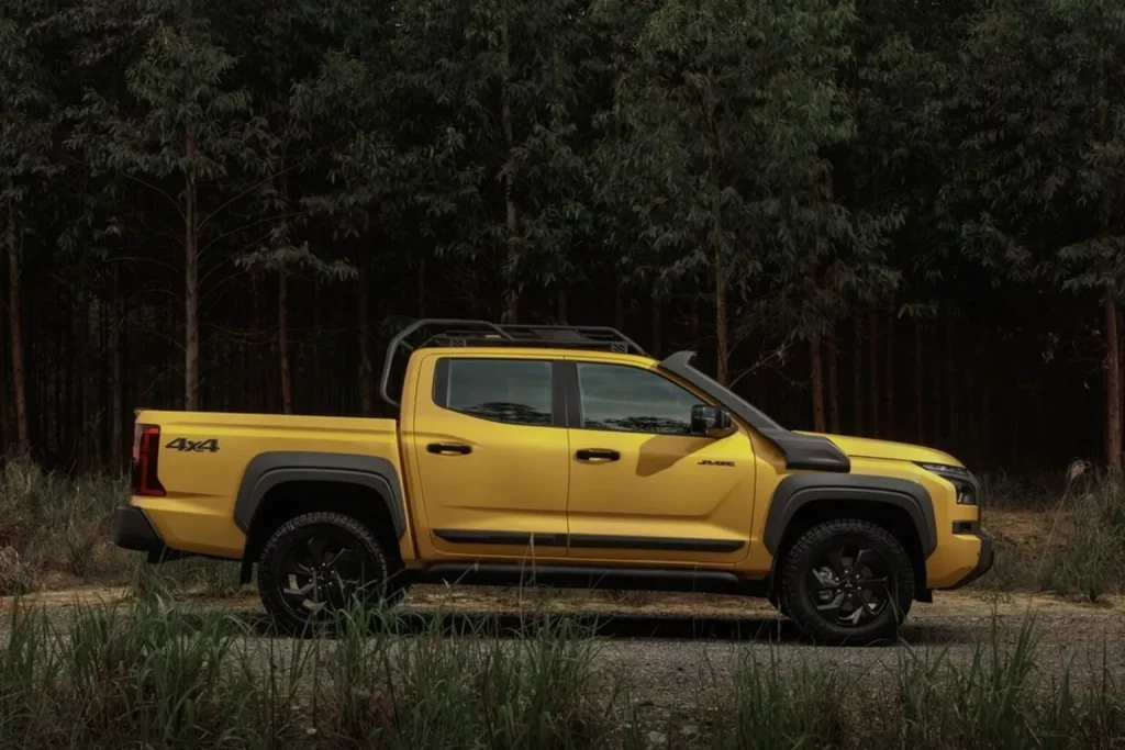 2025 Mitsubishi Triton Savana 13 1536x1024 1 Motor16