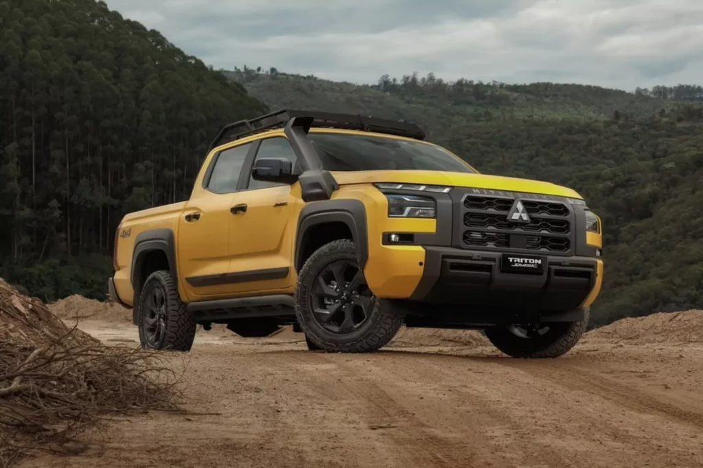 2025 Mitsubishi Triton Savana 4 1536x1025 1 Motor16