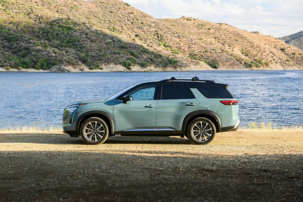 2025 Nissan Pathfinder USA 26 Motor16