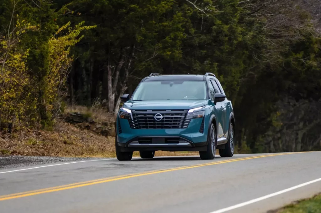 2025 Nissan Pathfinder USA 5 Motor16