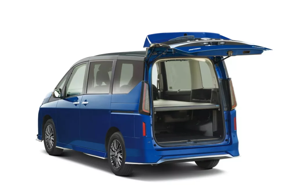 Serena: El sucesor del legendario Nissan Vanette aún sigue con vida en Japón 12 Motor16 2025 Nissan Serena Japon 14 Motor16