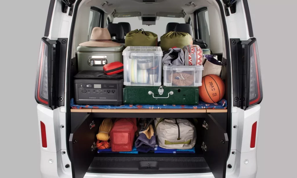 Serena: El sucesor del legendario Nissan Vanette aún sigue con vida en Japón 45 Motor16 2025 Nissan Serena Japon 33 Motor16