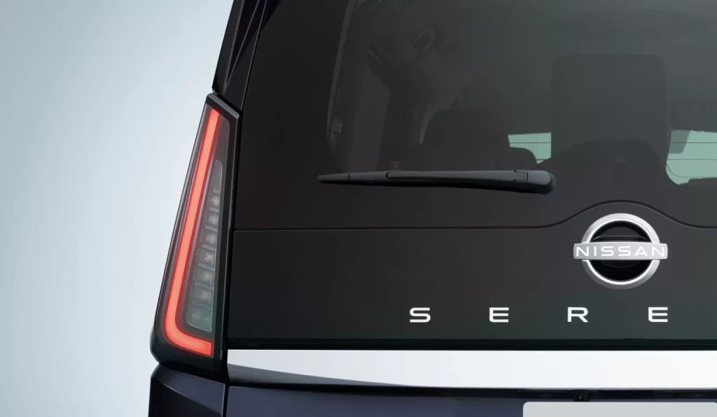 Serena: El sucesor del legendario Nissan Vanette aún sigue con vida en Japón 30 Motor16 2025 Nissan Serena Japon 7 Motor16
