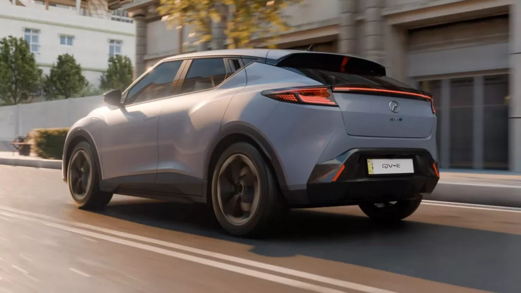 2025 Perodua QV-E. Imagen trasera.