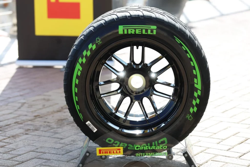 Pirelli desvela los 'zapatos' que usarán los Fórmula 1 de Norris, Verstappen, Alonso... 7 Motor16 2025 Pirelli Neumaticos Formula 1 4 Motor16
