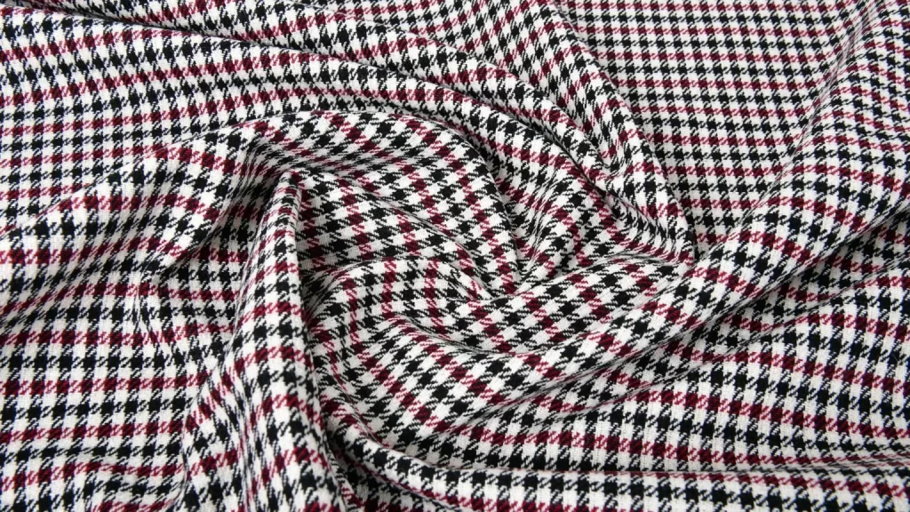 Pepita, Pasha, Tartan... Porsche Classic revive sus telas más míticas para tapizar los asientos de tu 911 o el sofá de tu casa 15 Motor16 2025 Porsche Classic Telas 6 Motor16