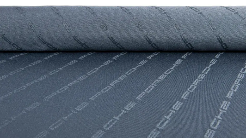 2025 Porsche tejidos pepita tartan pasha 15 Motor16