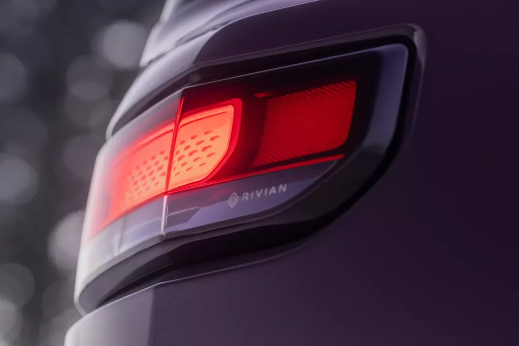 2025 Rivian R1S R1T Borealis 7 Motor16