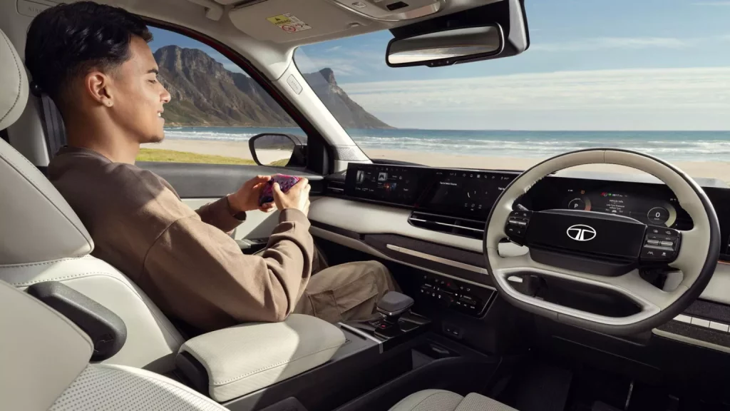 2025 Tata Sierra. Imagen interior.