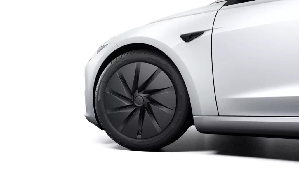 El Tesla Model 3 'low cost' y el exclusivo equipamiento que no ofrecen los más caros 3 Motor16 2025 Tesla Model 3 Standard. Imagen detalle.