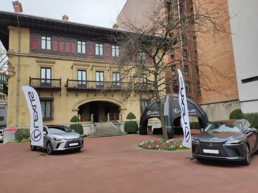 2025 Toyota Athletic Club 1 Motor16