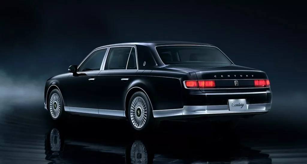 Century: El Rolls-Royce de Toyota se actualiza siete años después de estrenarse 10 Motor16 2025 Toyota Century 3 Motor16