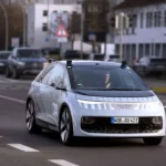 Gen.Urban: El coche sin volante ni pedales de Volkswagen ya circula por la calle