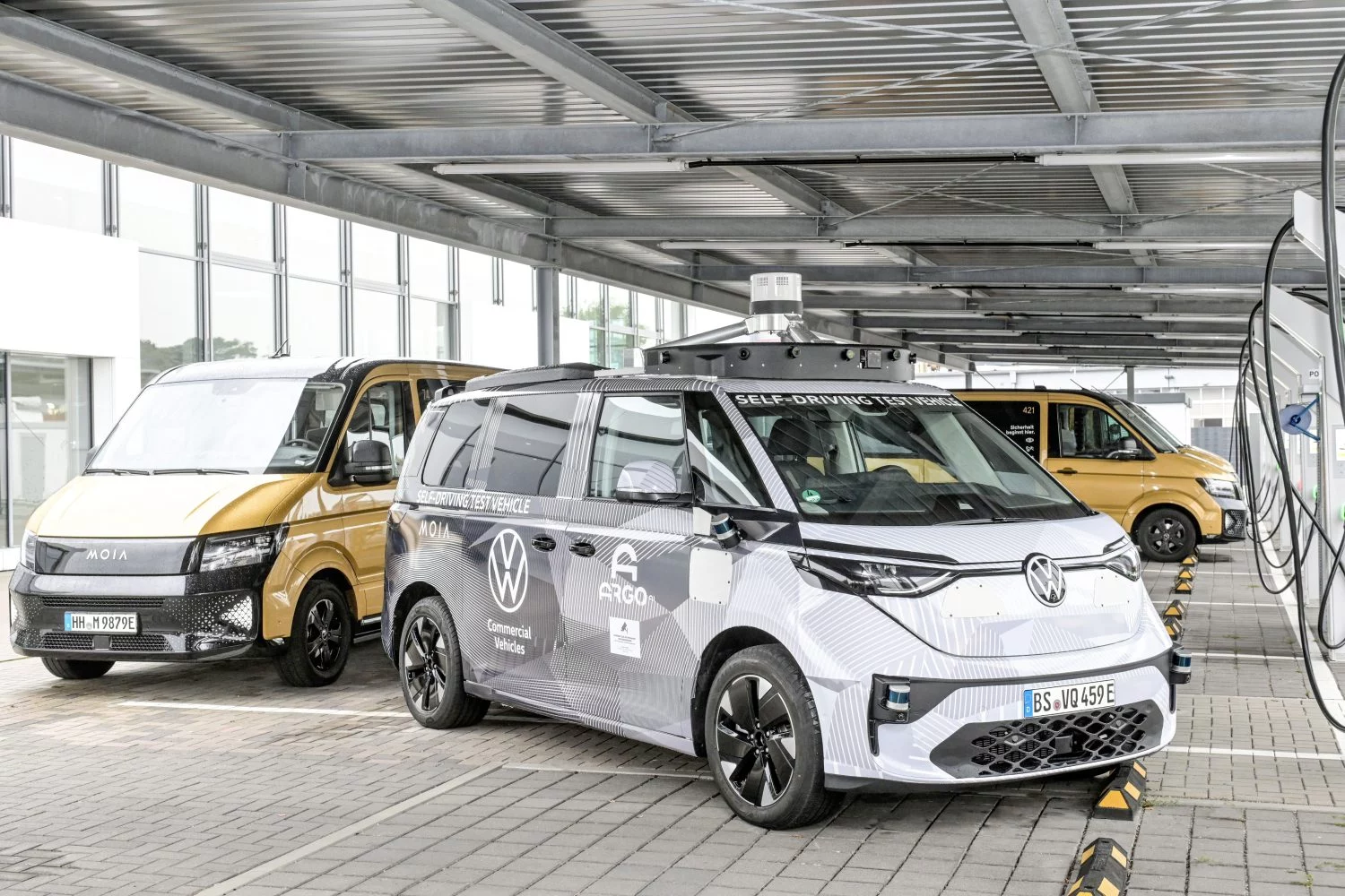 2025 Volkswagen ID.Buzz Robotaxi. Imagen.