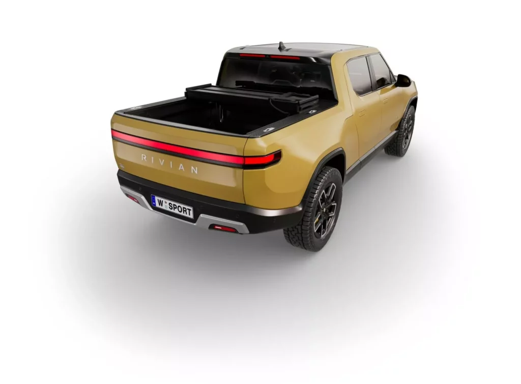 2025 Worksport Rivian R1T 3 Motor16