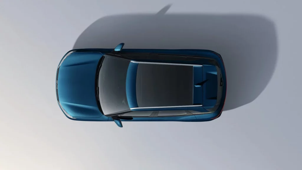 Carglass también le tiene cogido el punto a tu MG, BYD, OMODA, JAECOO, XPENG, Lynk & Co, Aiways, Leapmotor, DFSK, Maxus y EBRO 5 Motor16 2025 carglass luna adas coche chino 3 Motor16