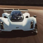 El Czinger 21C vuelve a volar al ras del asfalto del Weather Tech Raceway Laguna Seca