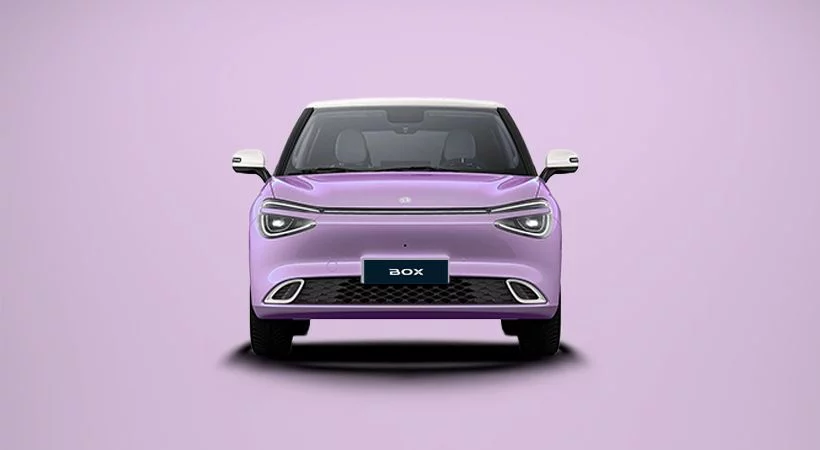 El Dongfeng Box con claro complejo de botella de Moët & Chandon 6 Motor16 2025 dongfeng box rosa 3 Motor16