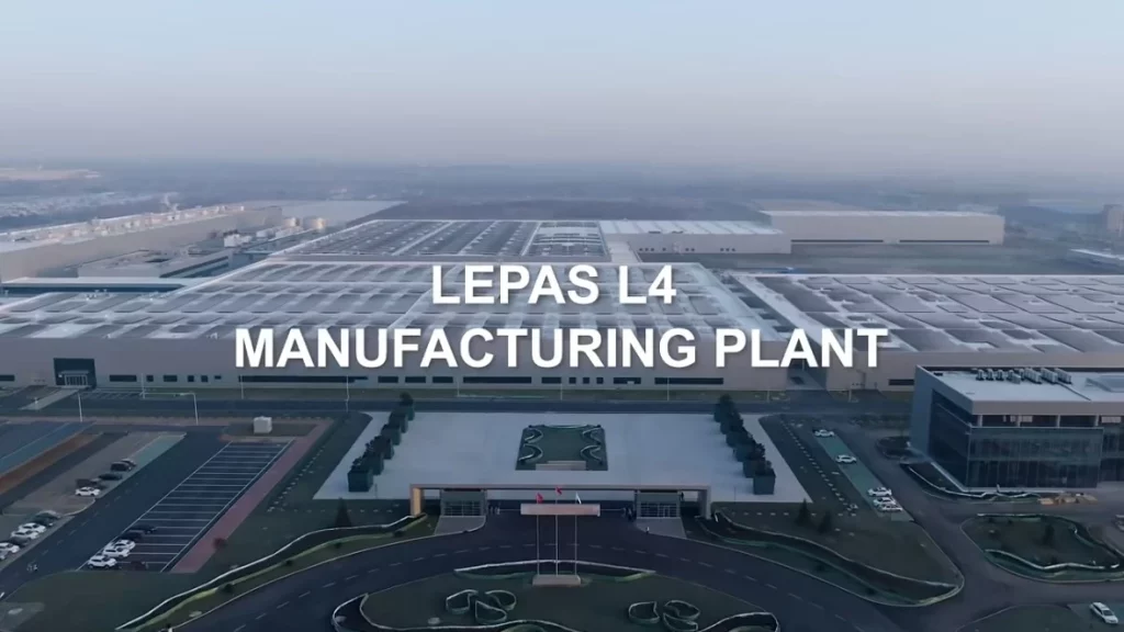LEPAS L8 y LEPAS L4 ya se fabrican en esta planta automatizada al 97% 3 Motor16 2025 LEPAS L8 fábrica Wuhu. Imagen exterior.