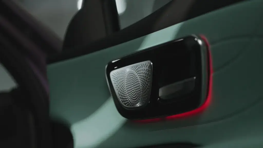 2025 lepas l8 interior 10 Motor16