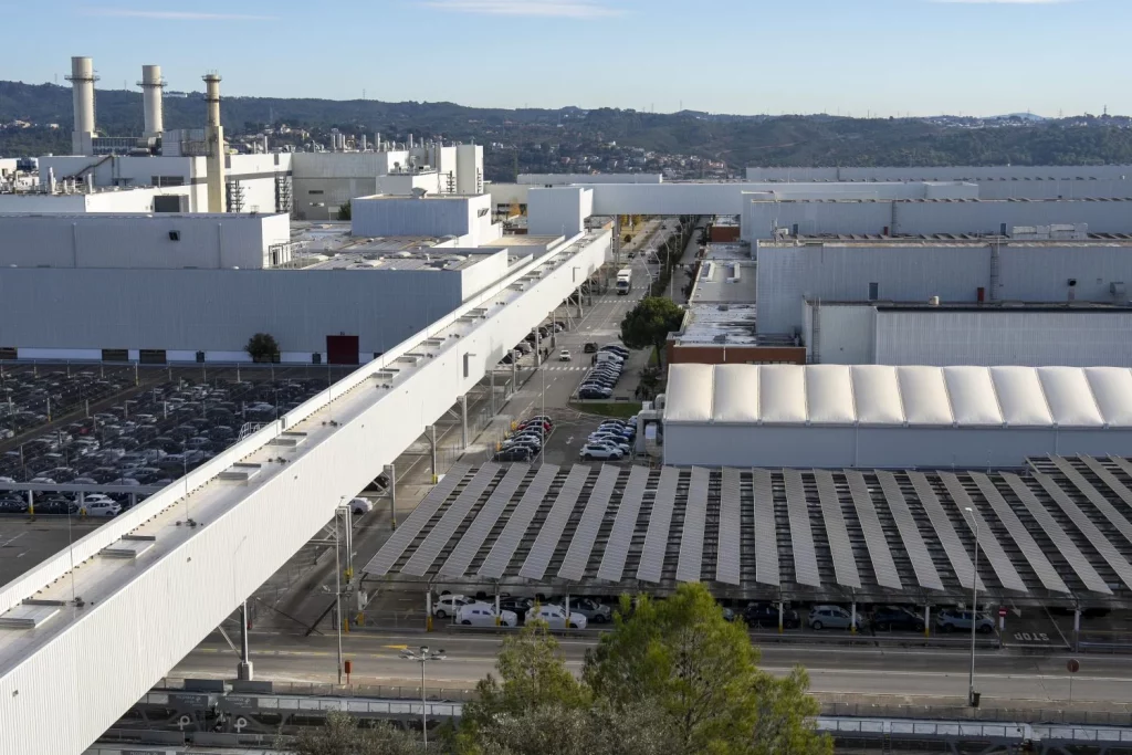 SEAT y CUPRA ponen en marcha su planta de baterías para coches eléctricos urbanos en Martorell 7 Motor16 2025 seat cupra martorell baterias 5 Motor16