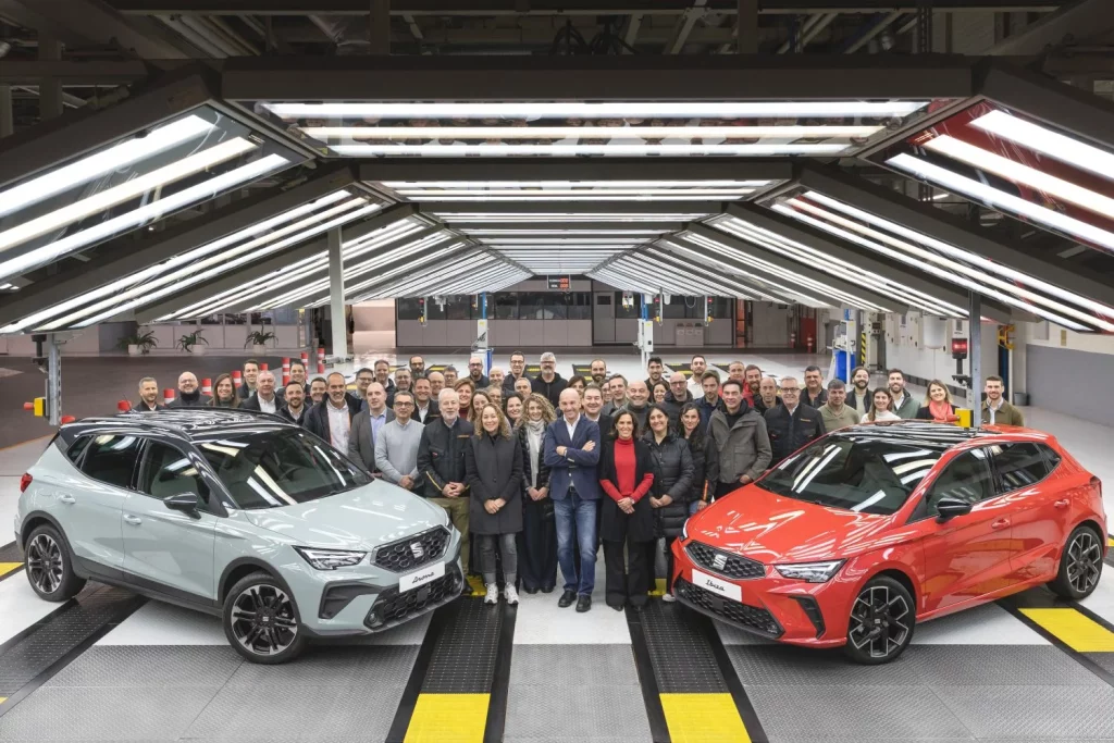 Los nuevos SEAT Ibiza y SEAT Arona ya han comenzado a fabricarse en Martorell 1 Motor16 2025 SEAT Ibiza y SEAT Arona Martorell. Imagen coches.