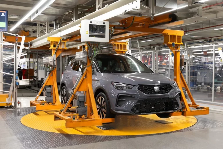 Volkswagen reafirma su compromiso con Martorell y Pamplona y despeja el futuro de Seat
