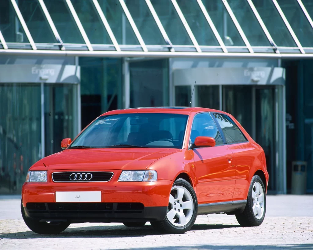 El Audi A3 cumple 30 años en 2026.