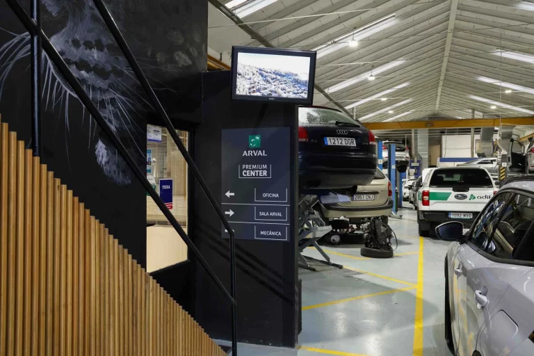 Arval eleva el servicio al cliente a otro nivel con su red de talleres premium
