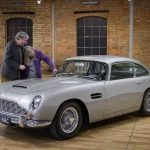 La increíble historia de un Aston Martin DB5 de 1965 que vivió 50 años a la intemperie