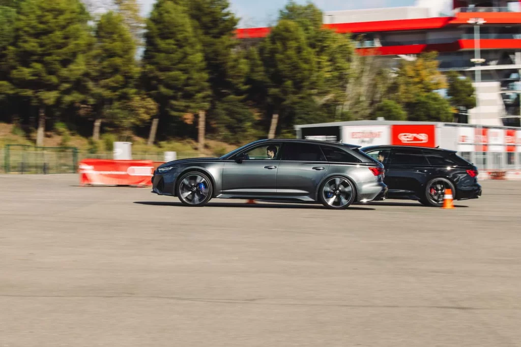 Marc y Álex Márquez estrenan sus Audi RS 6 Avant personalizados: 630 CV y detalles que los hacen únicos 17 Motor16 AUDI R6 AVANT PERFORMANCE MARC ALEX MARQUEZ11 Motor16