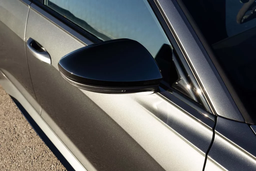 Marc y Álex Márquez estrenan sus Audi RS 6 Avant personalizados: 630 CV y detalles que los hacen únicos 8 Motor16 AUDI R6 AVANT PERFORMANCE MARC ALEX MARQUEZ23 Motor16