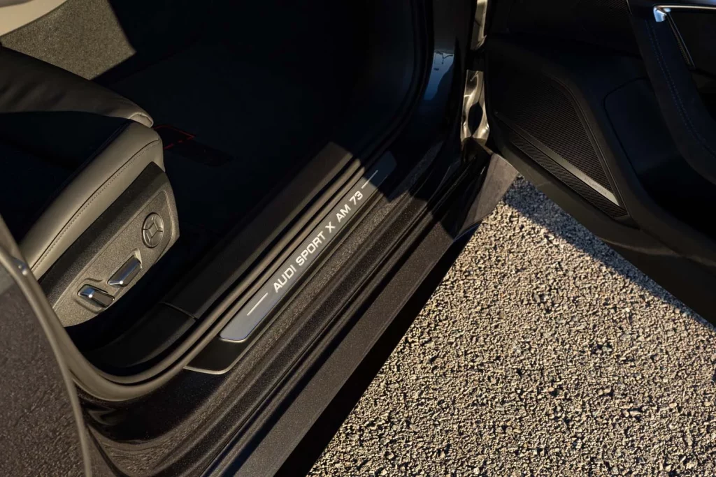 Marc y Álex Márquez estrenan sus Audi RS 6 Avant personalizados: 630 CV y detalles que los hacen únicos 6 Motor16 AUDI R6 AVANT PERFORMANCE MARC ALEX MARQUEZ25 Motor16