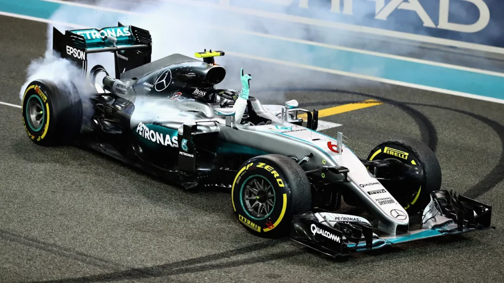 Abu Dhabi MERCEDES AG PETRONAS F1 Motor16