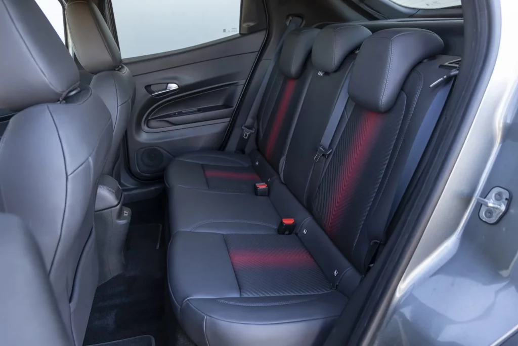 Alfa Romeo Junior Ibrida 145 CV: Algo más que un urbanita estiloso 32 Motor16 Alfa Romeo Junior Ibrida 145 CV 16 Motor16