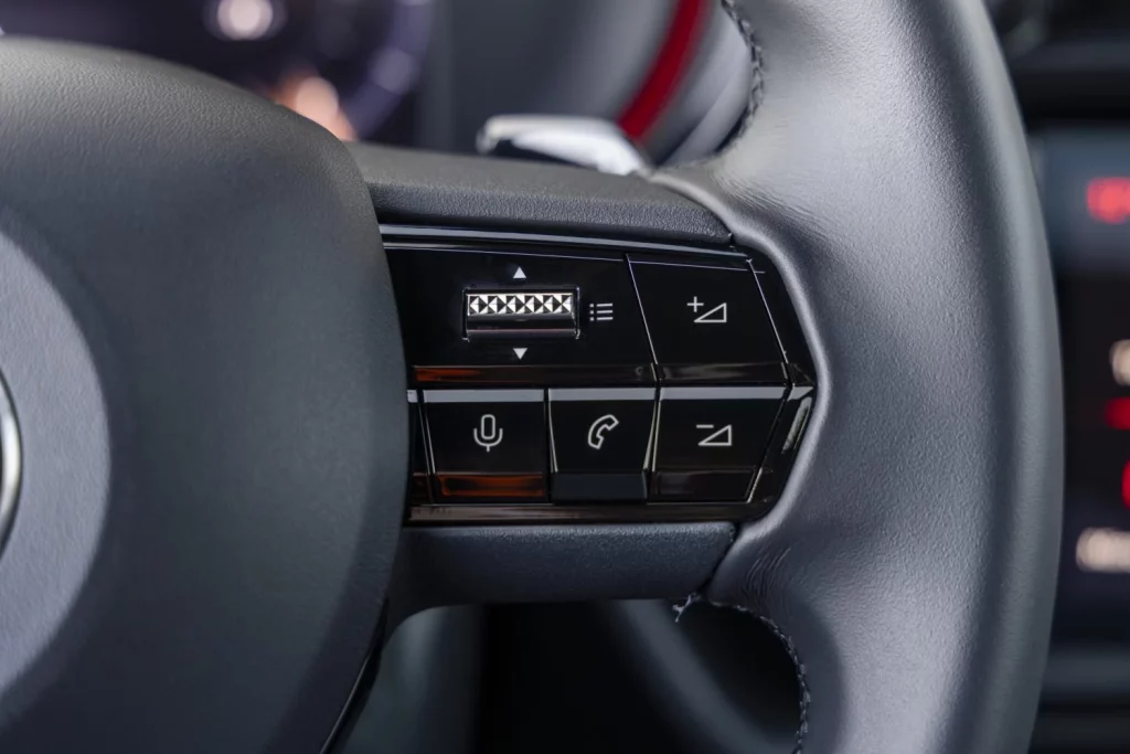 Alfa Romeo Junior Ibrida 145 CV: Algo más que un urbanita estiloso 25 Motor16 Alfa Romeo Junior Ibrida 145 CV 7 Motor16