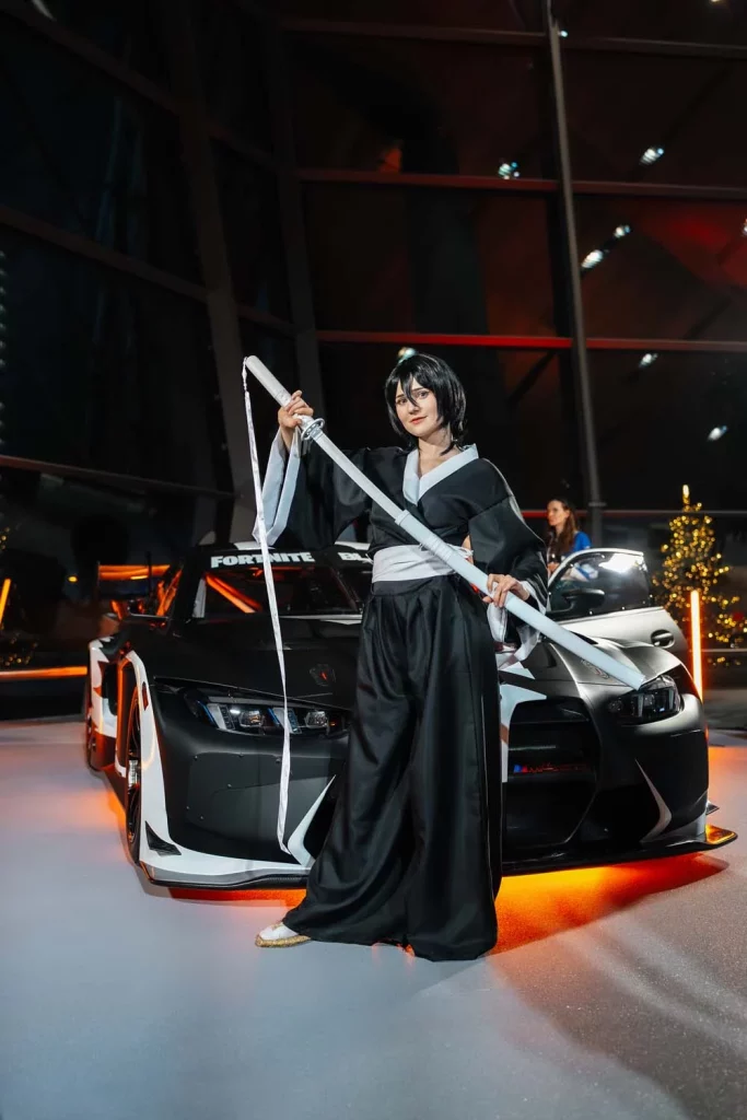 BMW M4 GT3 EVO FORTNITE Y ROCKET LEAGUE5 Motor16