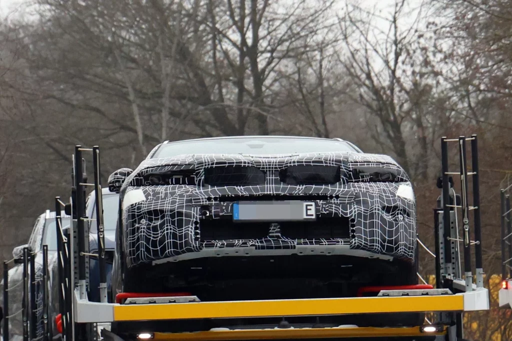 BMW Serie 5 Touring 2026 fotos espia 1 Motor16