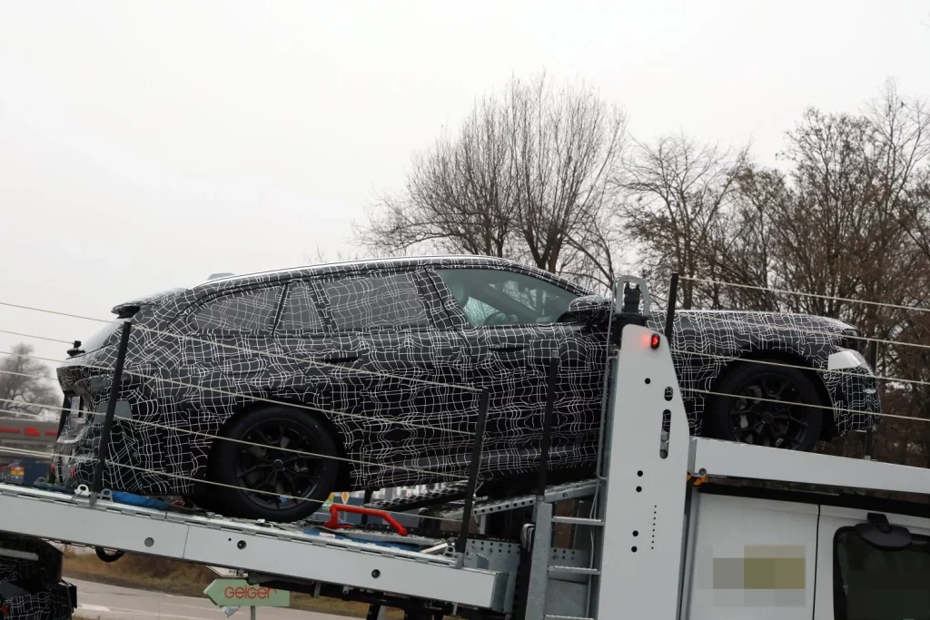 BMW Serie 5 Touring 2027 fotos espia (9)