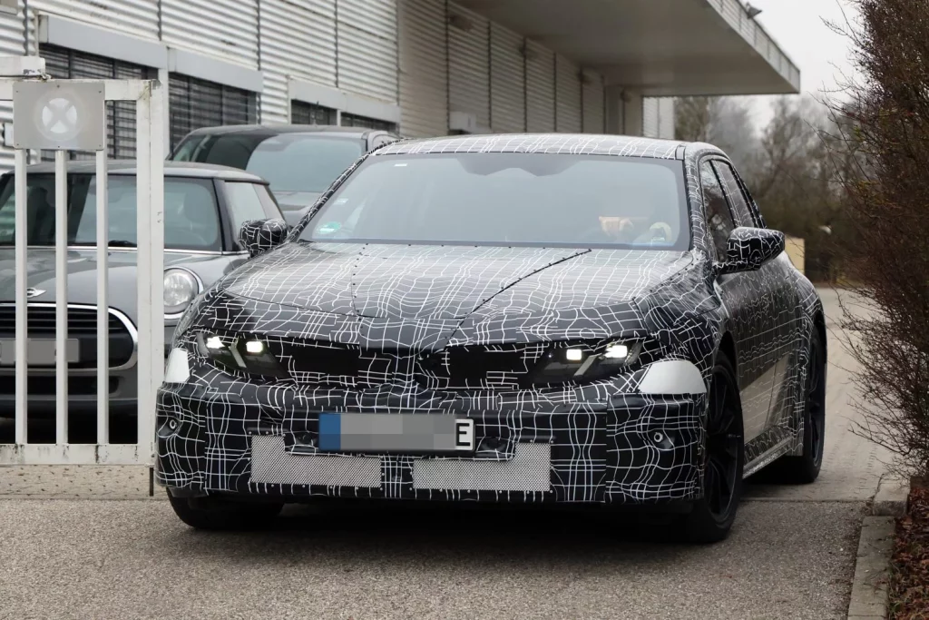 BMW iM3 BMW M3 EV 2 Motor16