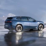BMW iX3: dos campañas de recall por descarga eléctrica y airbags defectuosos