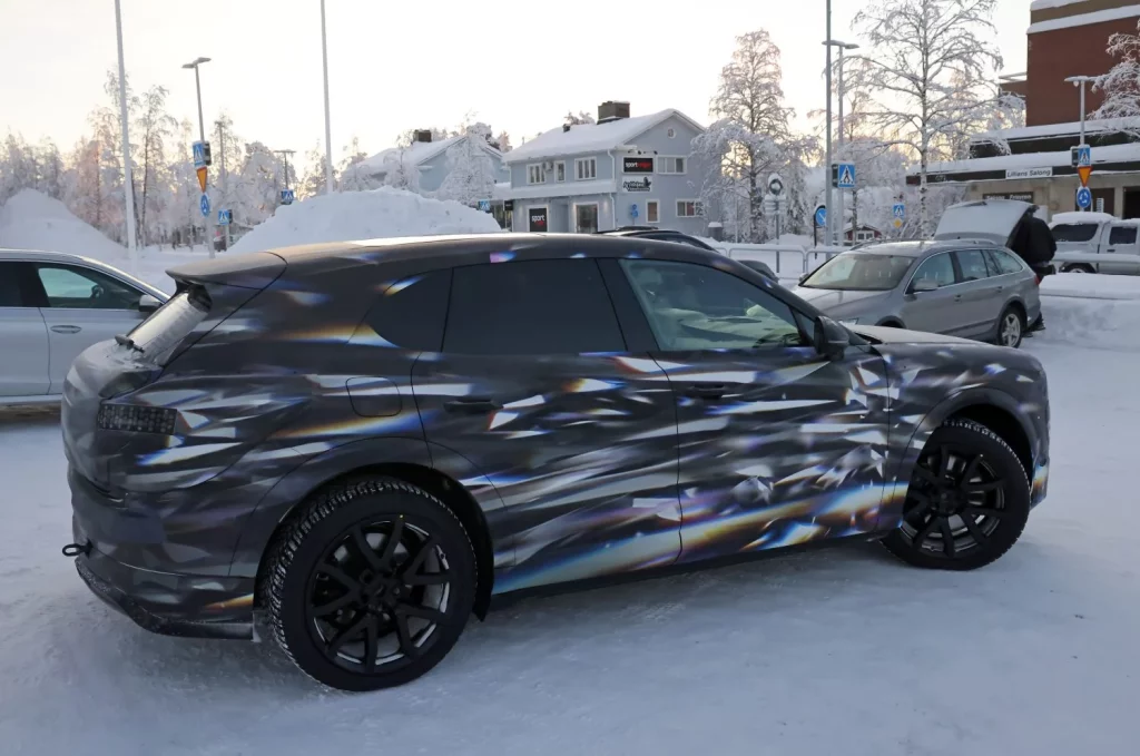 Bentley EV 17 Motor16