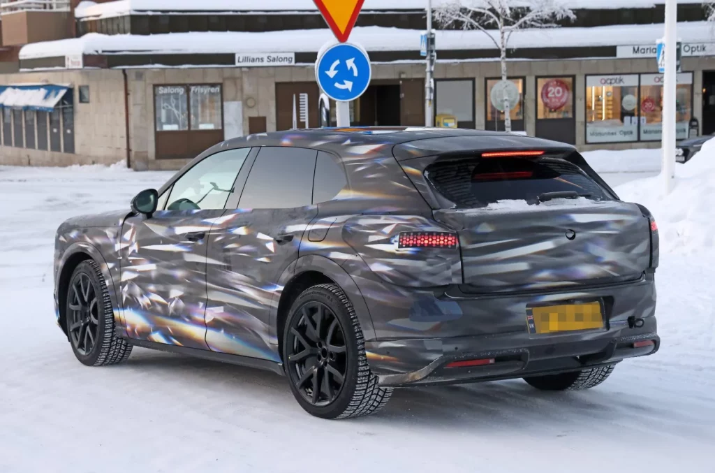 Bentley EV 26 Motor16