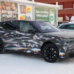 El ‘baby-Bentley’ viaja a la nieve encandinava y nos muestra su interior