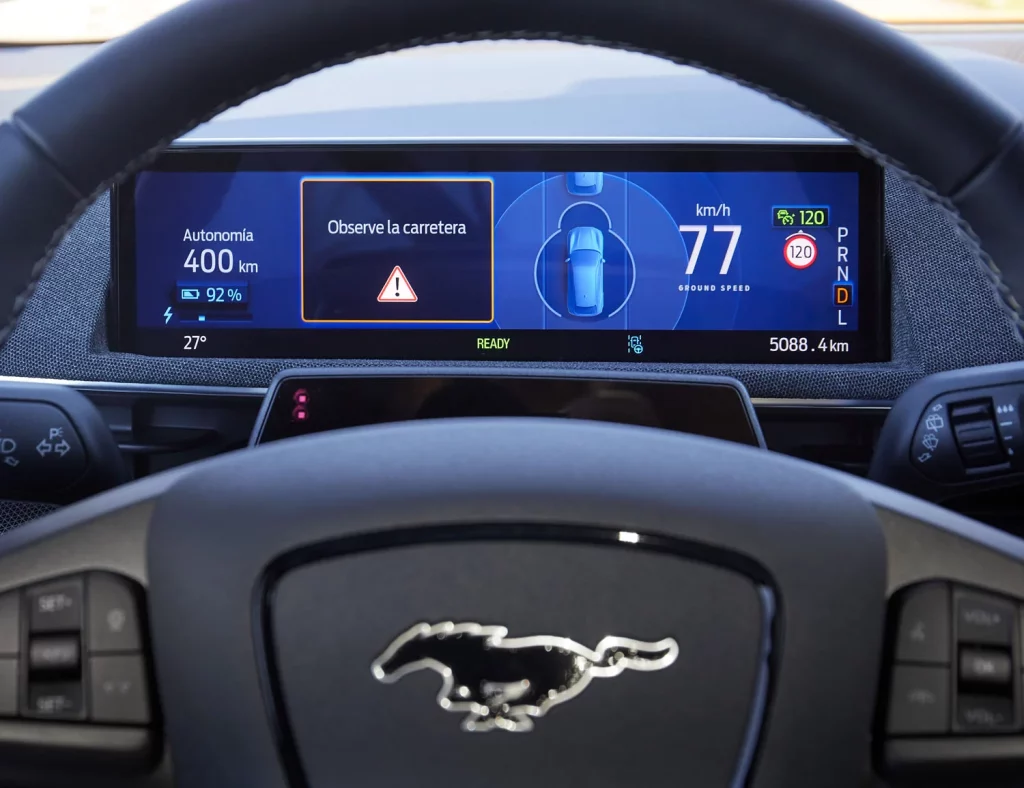 COCHES CONDUCCION AUTONOMA 1 Motor16