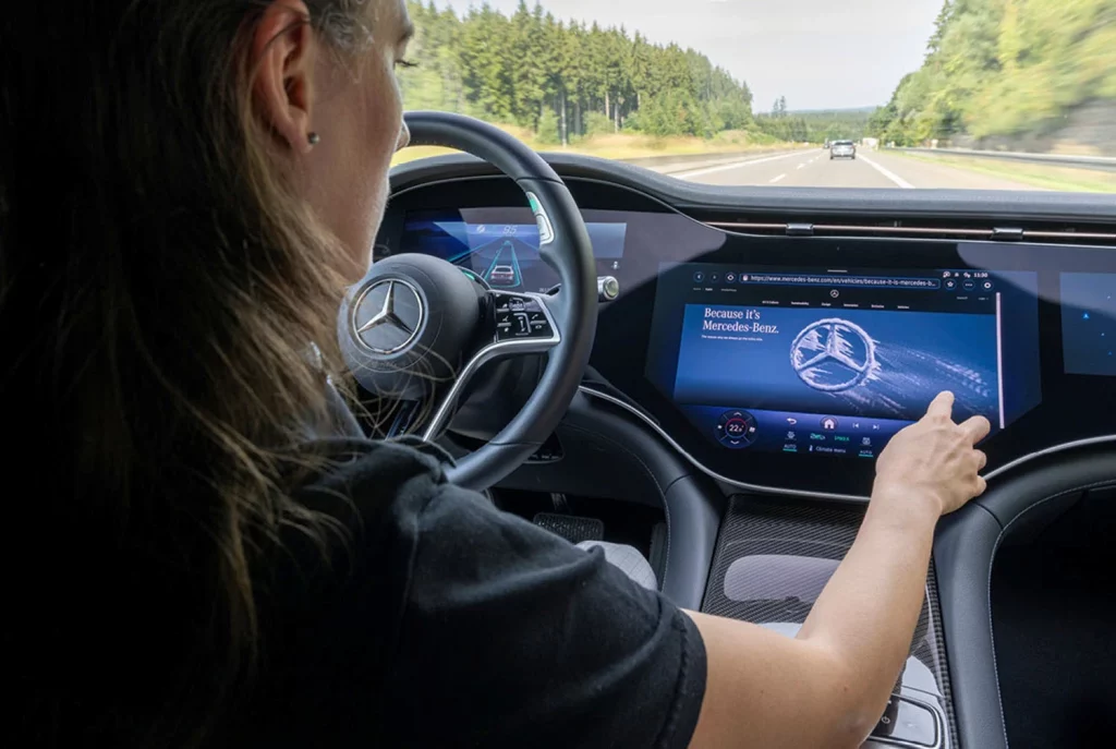 COCHES CONDUCCION AUTONOMA 2 Motor16