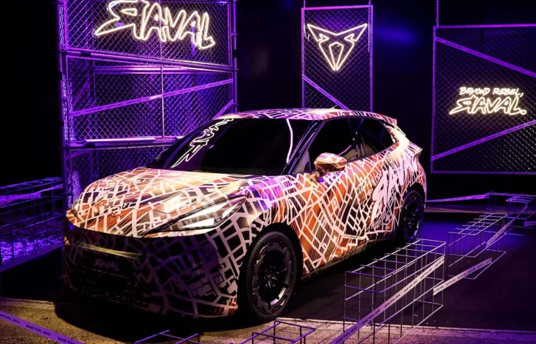 Cupra hace un guiño a las nuevas generaciones desvelando el Raval durante los TikTok Awards en Italia