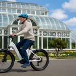 Los VMP a los que la DGT les va a exigir un seguro obligatorio y el ‘vacío legal’ de las bicicletas eléctricas