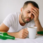 Ni el café descafeinado, ni el turrón cero te salva del etilómetro. Leyendas urbanas que no evitan una multa de 1.000 euros y seis puntos