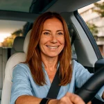 Loly (51), agente de seguros: «Si te quieres ahorrar un buen pellizco en el seguro de tu coche, no esperes al 1 de enero»